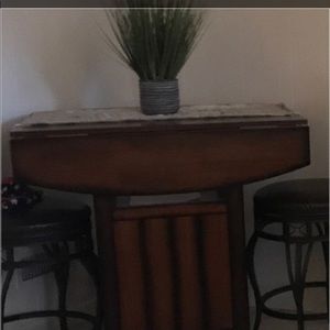 SOLD/Bistro table with four stools included